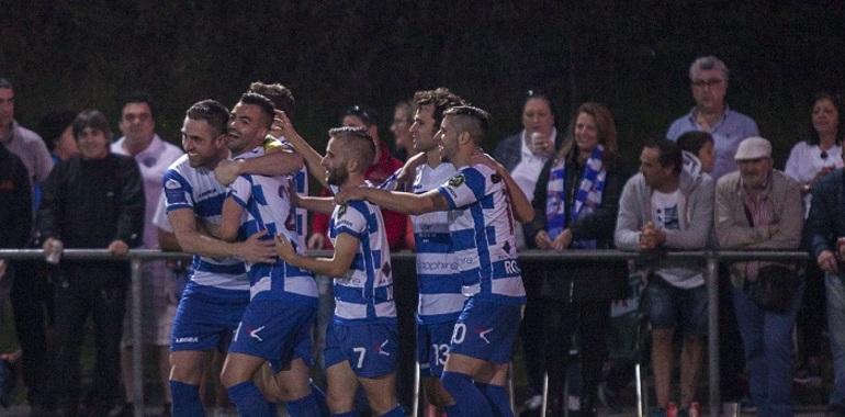 El Avilés Stadium vence y convence ante el Muros
