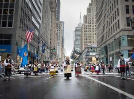 La Banda Gaites La Madreña de Llanera en la Hispanidad de Nueva York