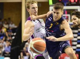 El UF Baloncesto Oviedo vive su primera derrota en Pumarín