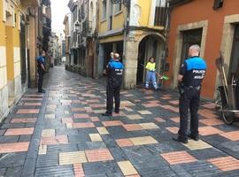 Incautadas 4 armas blancas y droga en Sabugo