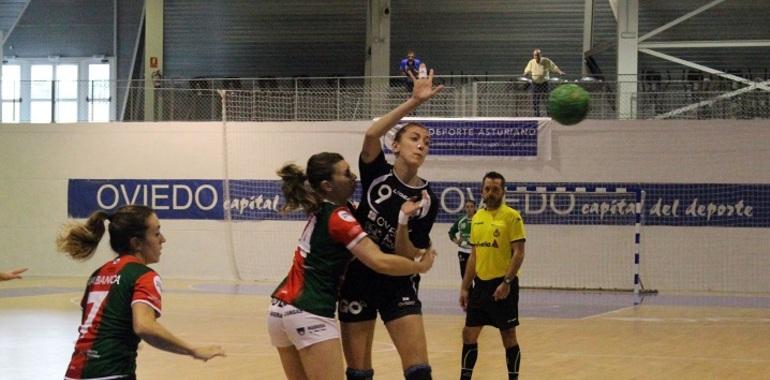 El Oviedo Balonmano Femenino se impuso al Cíes Obra Civil Chapela