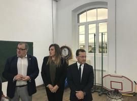 Educación invierte más de 265.000 euros en los colegios públicos de Cudillero y Otur