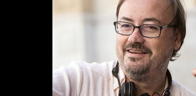  El director Manuel Martín Cuenca presenta El autor en el preestreno  en Laboral 