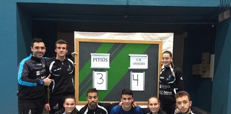 El Bádminton Oviedo recupera el primer puesto