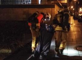 Simulacro de emergencia de madrugada en el túnel ferroviario urbano de Oviedo