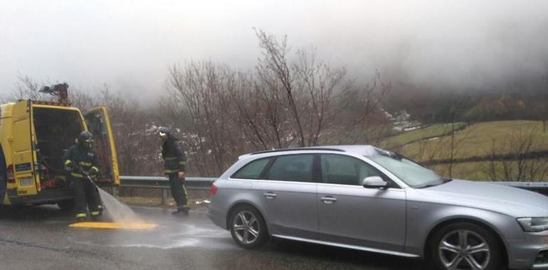 Muere tras caer una piedra sobre su coche en San Isidro