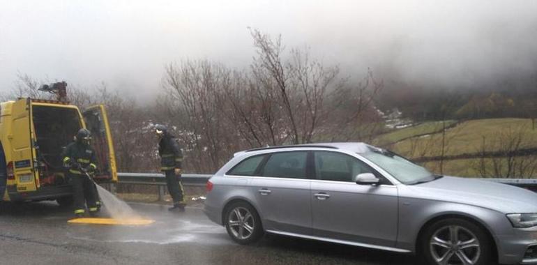 Muere tras caer una piedra sobre su coche en San Isidro