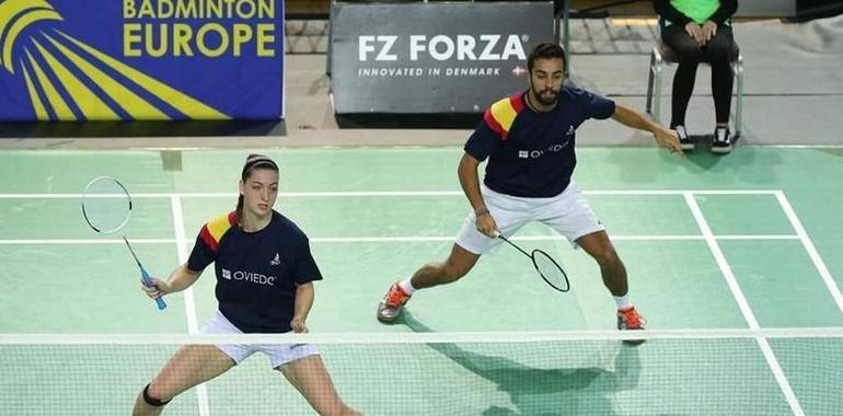 Bádminton Oviedo sigue sumando puntos