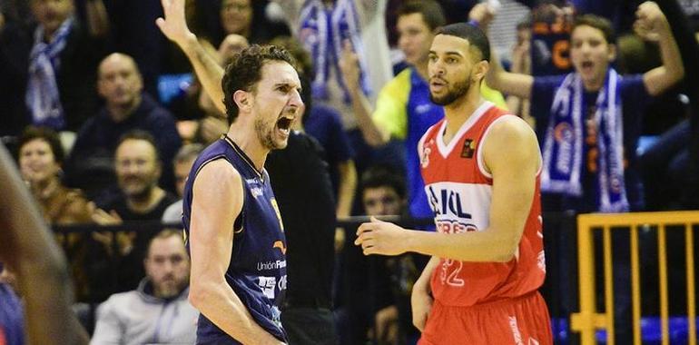 El UF Baloncesto Oviedo, enorme en Pumarín (81-76)