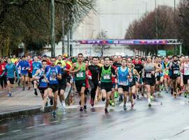 Moha Bakkali y Beatriz Álvarez Díaz primeros en la San Silvestre Xixón