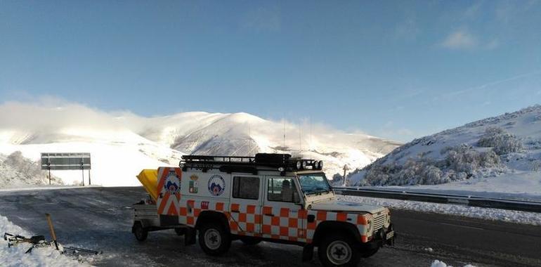 Asturias: Pajares reabierto, 8 puertos con cadenas y Connio cerrado