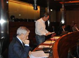 Zapico demanda planificación para consolidar los datos turísticos y mejoras laborales para el sector 
