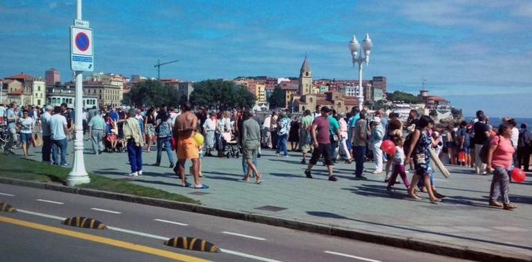Gijón supera por segundo año consecutivo el millón y medio de visitantes