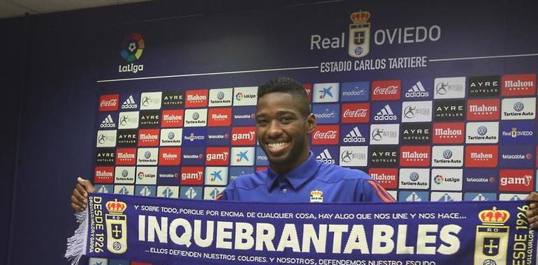 Presentado Olmes García, nuevo jugador del Real Oviedo