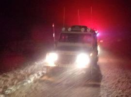 Asturias: La nevada cierra el Huerna y Pajares al tráfico pesado