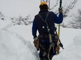 Cangas e Ibias inician la recuperación del suministro eléctrico en el suroccidente