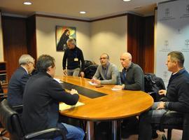 Llamazares reclama unidad para defender el futuro de la minería y la permanencia de las térmicas
