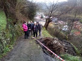 Mieres: Denuncian aislamiento de los vecinos del Cantiquín