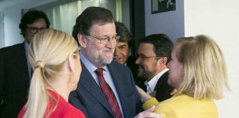Mercedes Fernández plantea a Montoro una escuela de 0 a 3 gratuita en Asturias