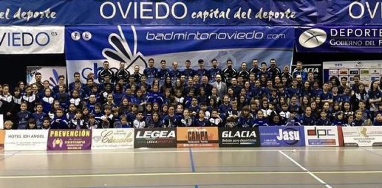 Duro palo para el Bádminton Oviedo