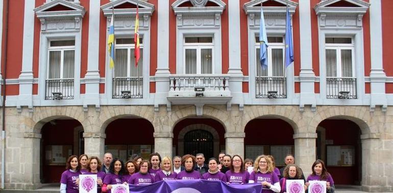 Mieres también apoya la huelga feminista #8M