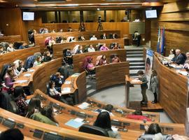Escolares de Gijón y Mieres, “Diputados por un día” en la Junta General   