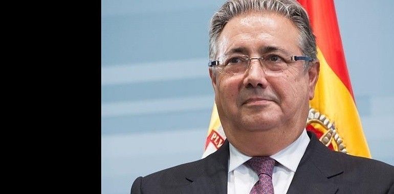 Zoido descarta relación entre las tres desapariciones de mujeres en Asturias