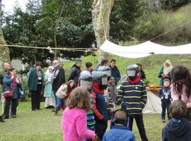 Taller de iluminación medieval en el Centro del Prerrománico Asturiano