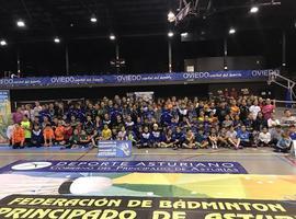 Mucho bádminton en los Juegos Escolares del Principado