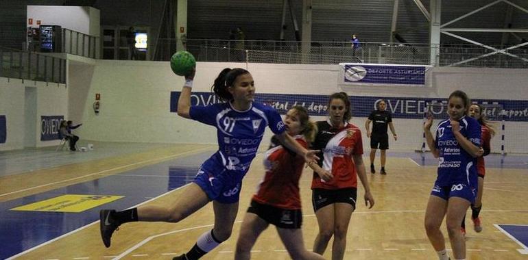 Cómoda victoria del Oviedo Balonmano Femenino