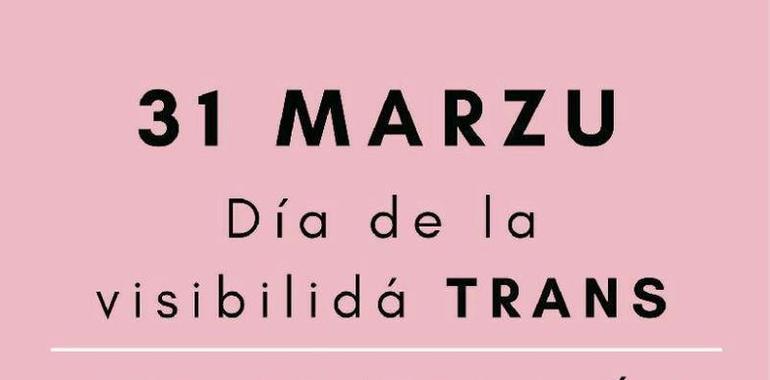 Concentración ante el Ayuntamiento de Oviedo de Transire Asturias