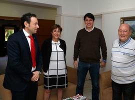 Nueva edición del programa Raíces para el reencuentro con Asturias de descendientes de emigrantes