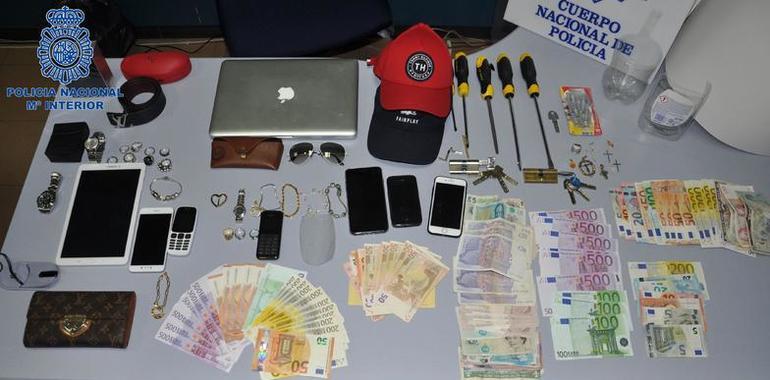 Detenidos 7 georgianos más por robos en casas de Oviedo 