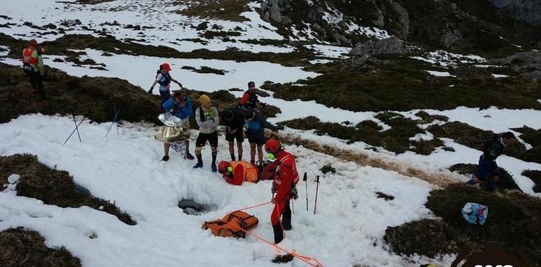 Evacuado un herido en la carrera de montaña de Cabrales