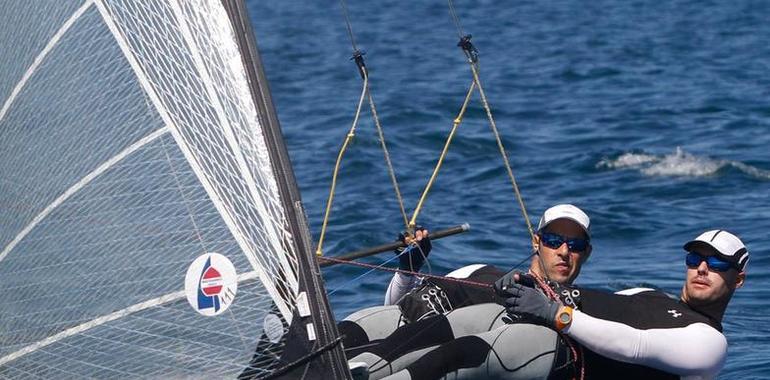 Los Hermanos Alonso, séptimos en la clase 49er del Trofeo Princesa Sofía 