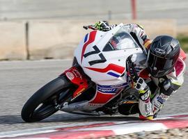  Primeros puntos para Adrián Fernández en la Copa Honda CBR