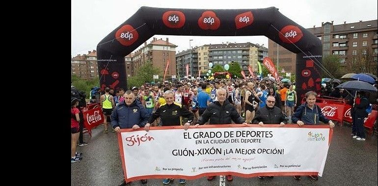 La movilización por el Grado de Deporte en Gijón recibe miles de firmas