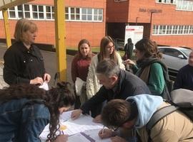 Los futuros jubilados asturianos apoyan masivamente blindar las pensiones 