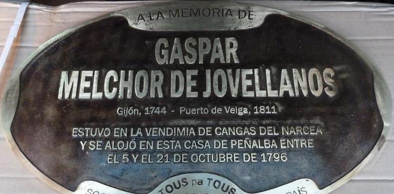 En recuerdo de Jovellanos, vendimiador en Cangas