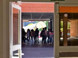 Asturias: Un millar de estudiantes se examinan en julio de la EBAU