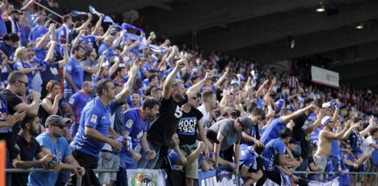 La afición celebra un triunfo necesario para el Real Oviedo