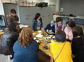"Visiones del mundo textil y la costura" en la Factoría Cultural avilesina