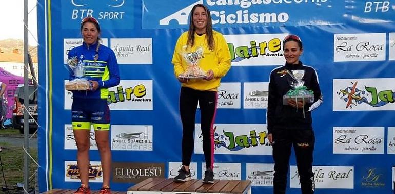 Itziar Méndez y Agustín Navarro ganan en el Duatlón de Arriondas