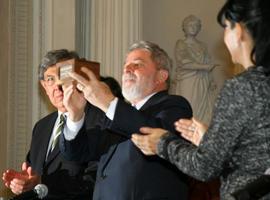 Medalla “Amalia Solórzano de Cárdenas 2011” al expresidente Lula da Silva