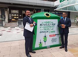 Oviedo y Ecovidrio animan al reciclaje durante la Vuelta
