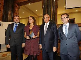 Irma Clots Figueras recibe el Fundación Banco Sabadell a la Investigación Económica