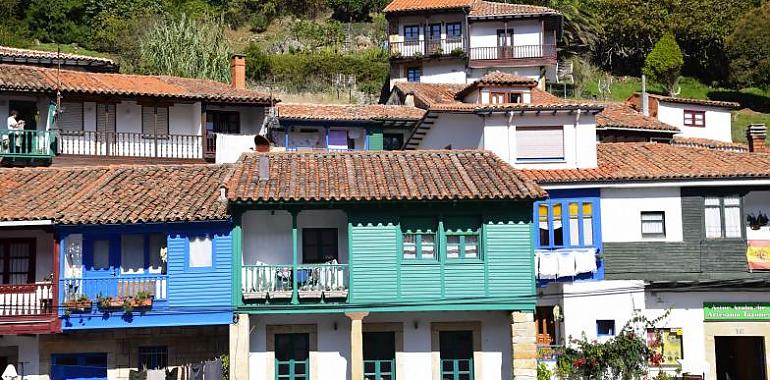 Tazones, en la oferta navideña de los pueblos más 