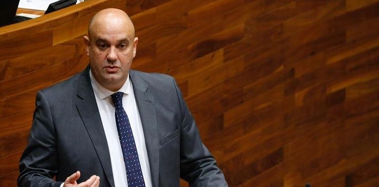 Foro abre expediente disciplinario a Pedro Leal