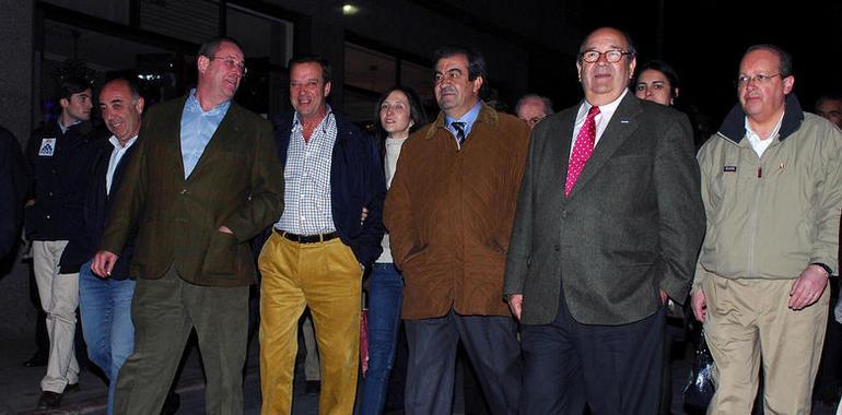 Cascos:  “Tenemos 15 días, a tres turnos, para poner fin al olvido y la marginación de Asturias”