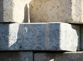 La suspensión de pagos por constructoras hace peligrar al sector del hormigón